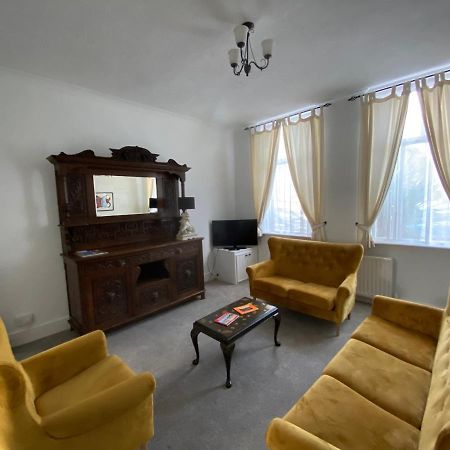 Number 29, Westgate-On-Sea Villa Esterno foto