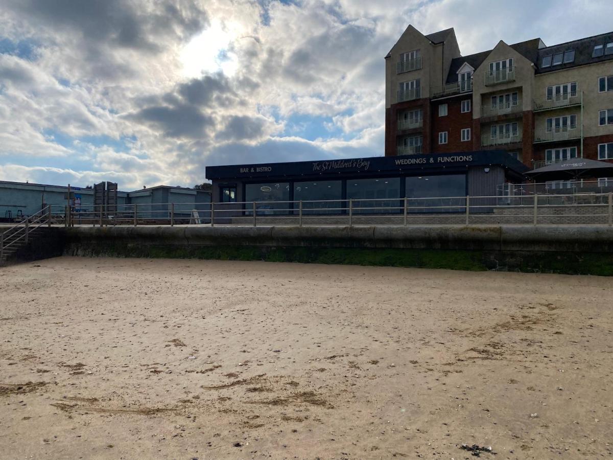 Number 29, Westgate-On-Sea Villa Esterno foto