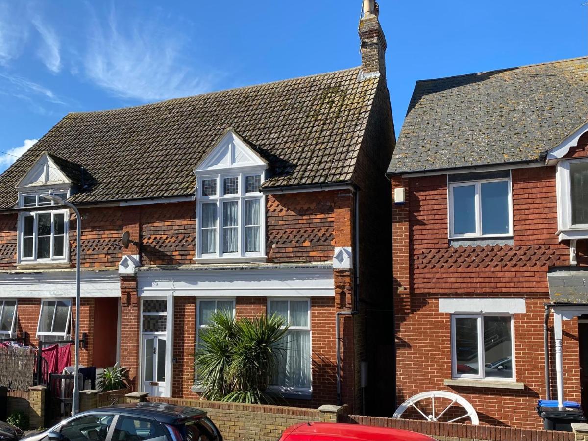Number 29, Westgate-On-Sea Villa Esterno foto